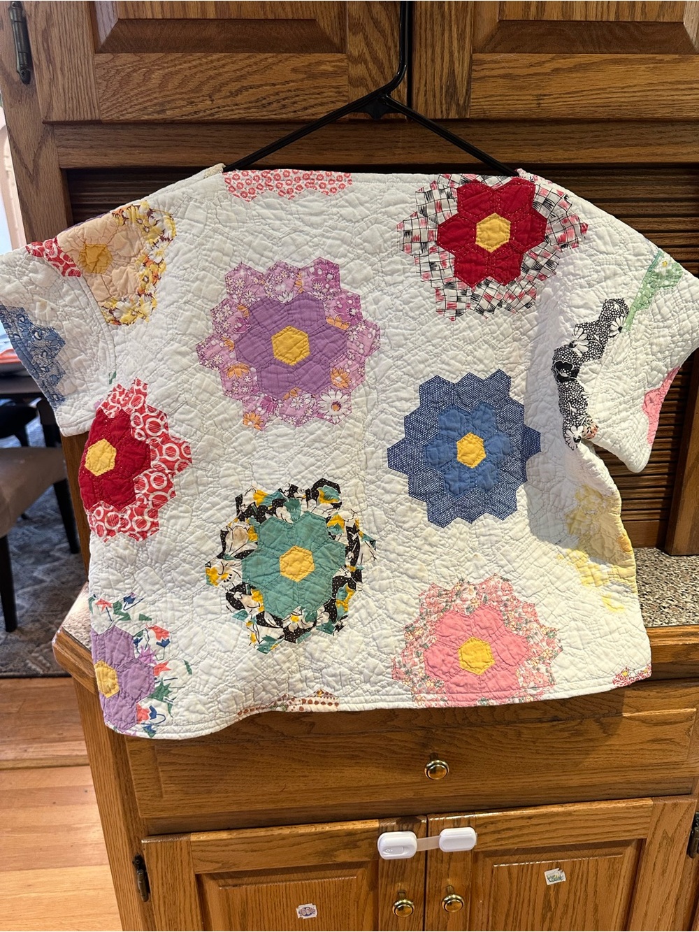 Double Down Vintage Quilt Top - Picture 4 of 4